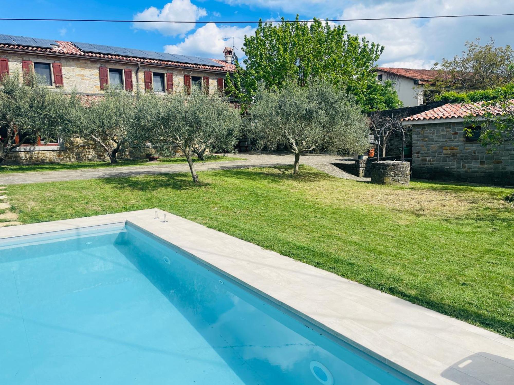 Paradise Villas With Swimming Pool Koper Exterior photo